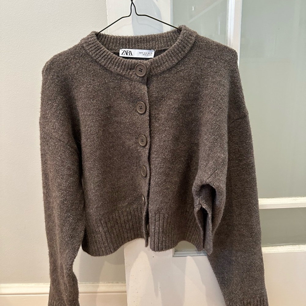 Zara Women's Brown Button-Up Cardigan